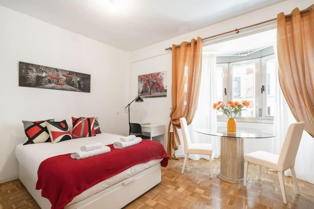 Studio Located In Puerta De Alcala - 2 Madrid Exterior foto